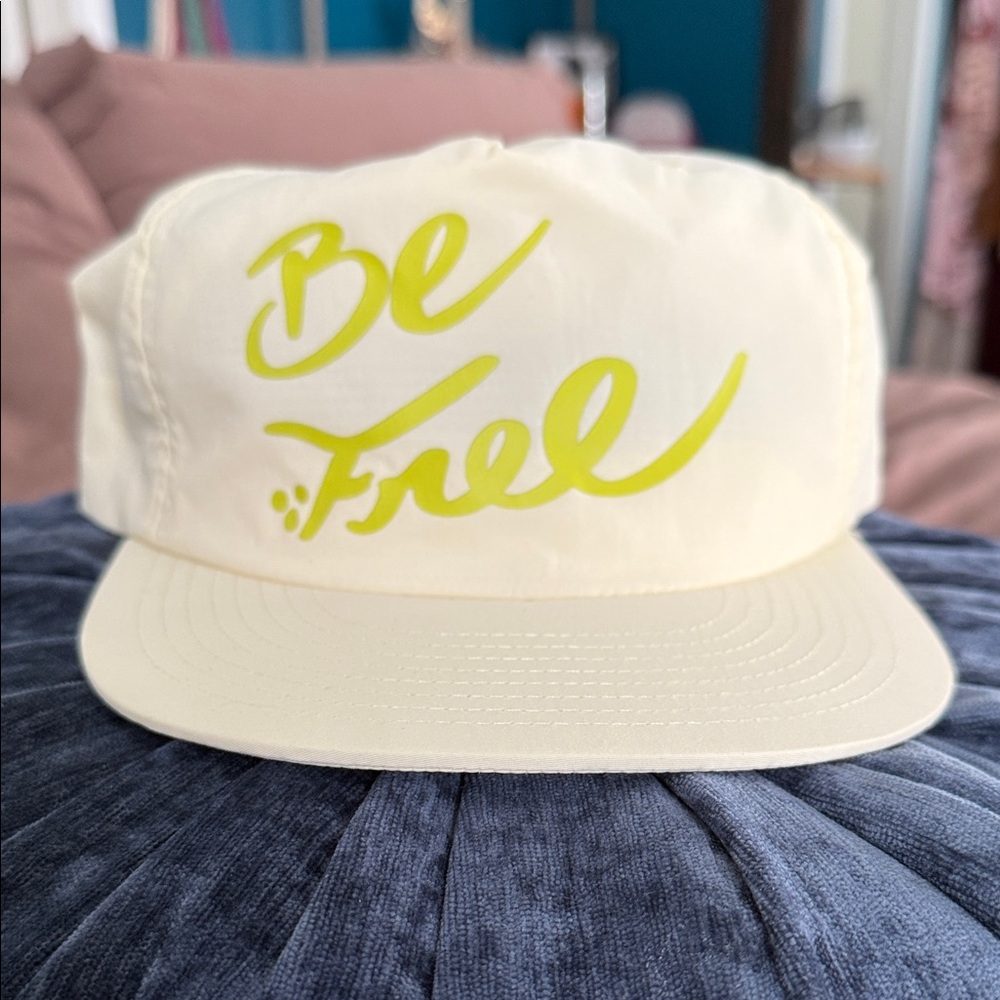 🌴Be Free cream hat 🏄🏼